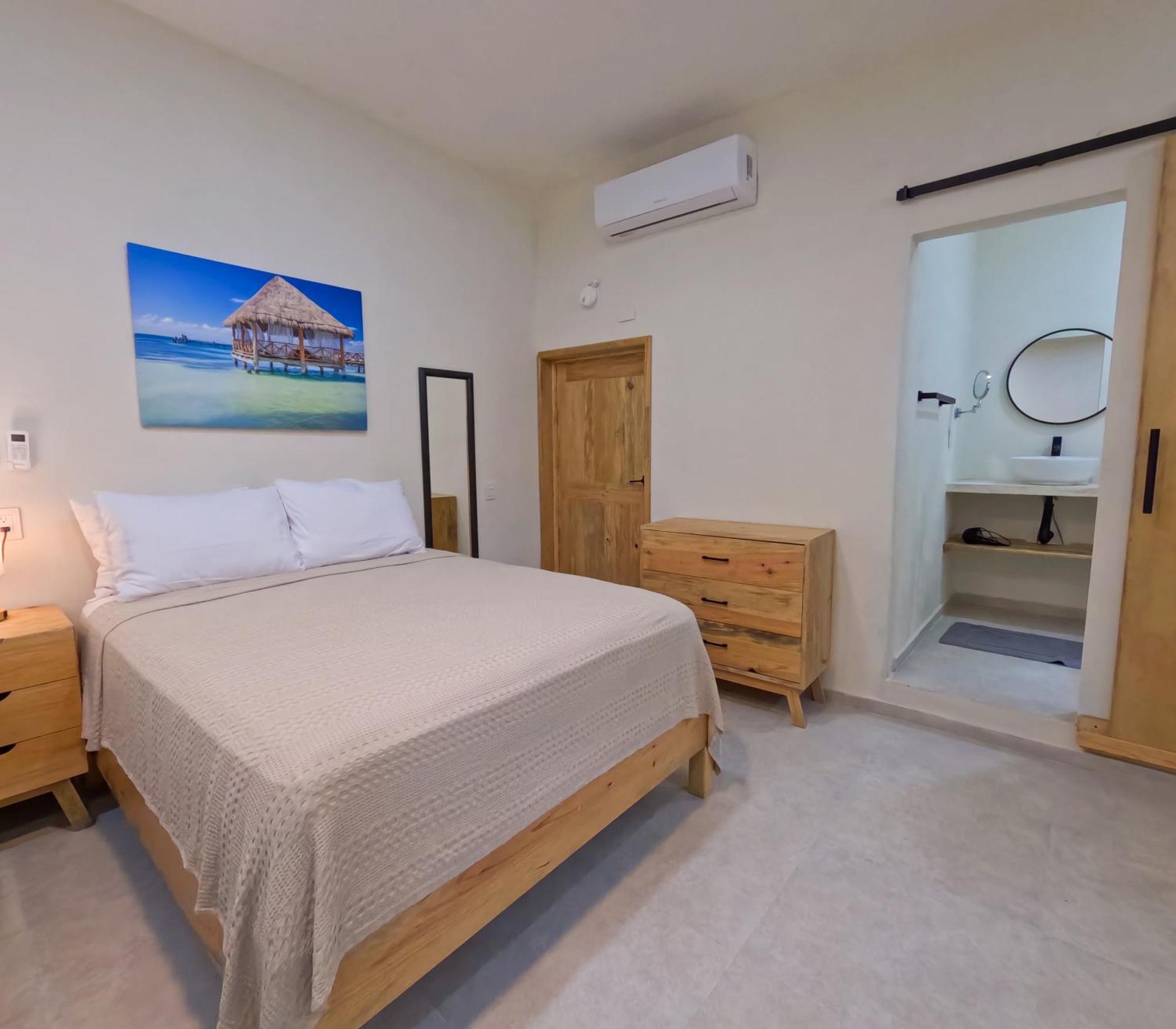 The Mermaid And The Pearl Boutique Hotel Isla Mujeres Exterior photo